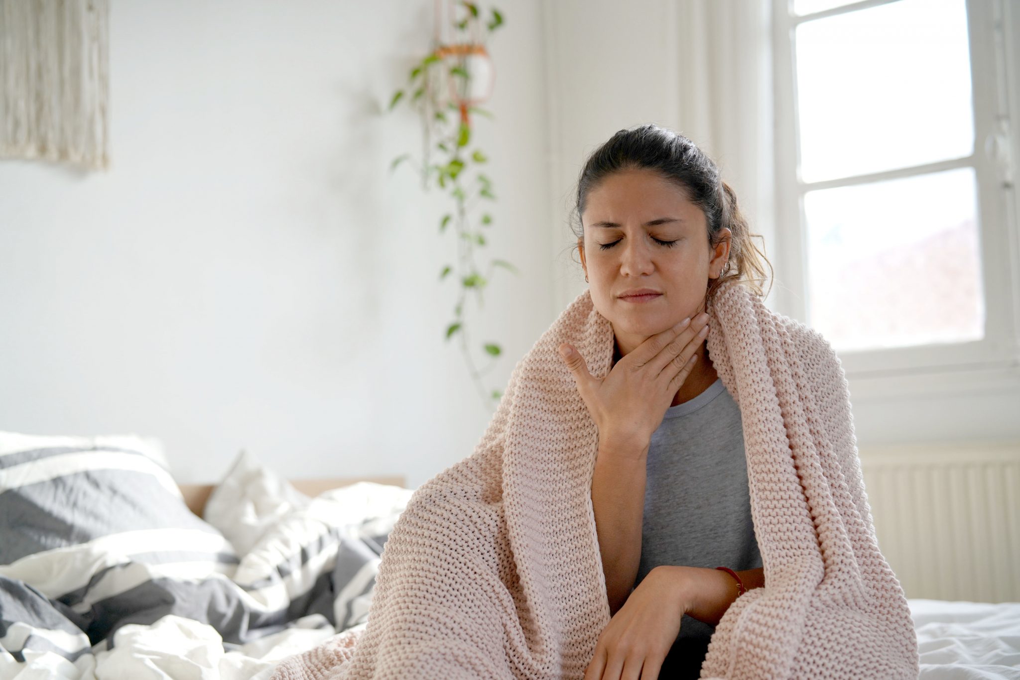 Does a Sinus Infection Cause a Sore Throat? | Kaplan Sinus Relief